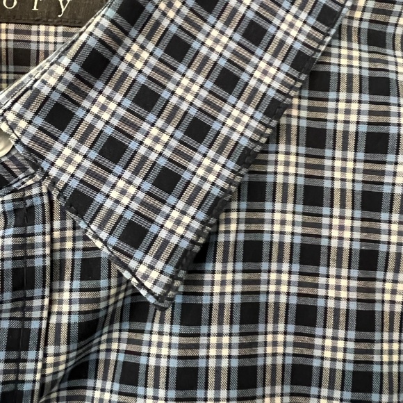 Theory Men's Button Down Dress Shirt - Picture 4 of 7